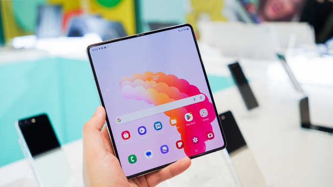 Galaxy Z Fold5 và Z Flip5